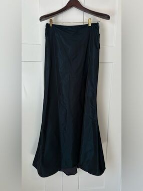 NWT Carmen Marc Valvo Satin Maxi Mermaid Skirt in Star Sapphire Style 17508